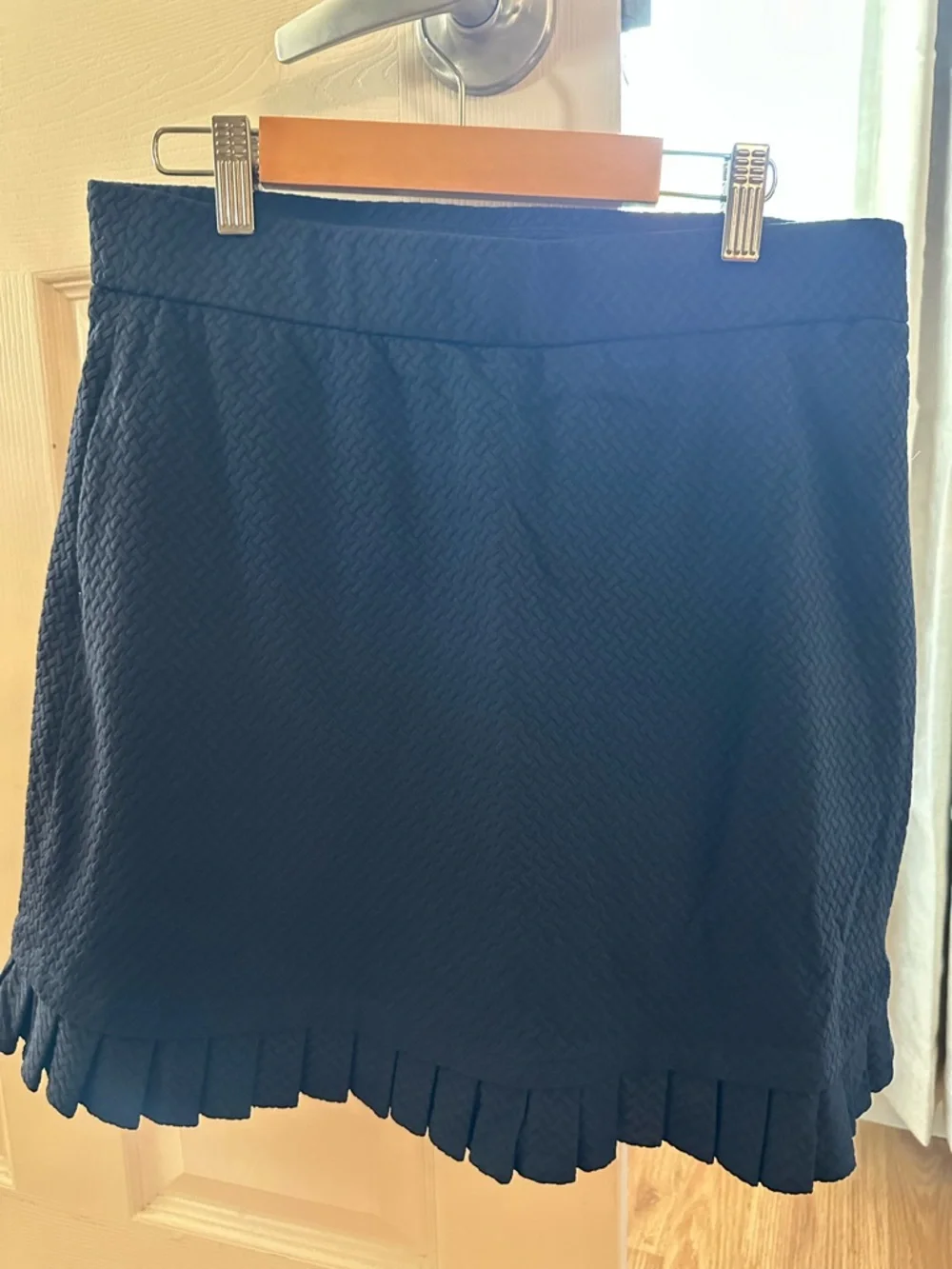 J. McLaughlin Navy Textured A-Line Mini Skirt with Pleated Hem - Picture 1 of 6